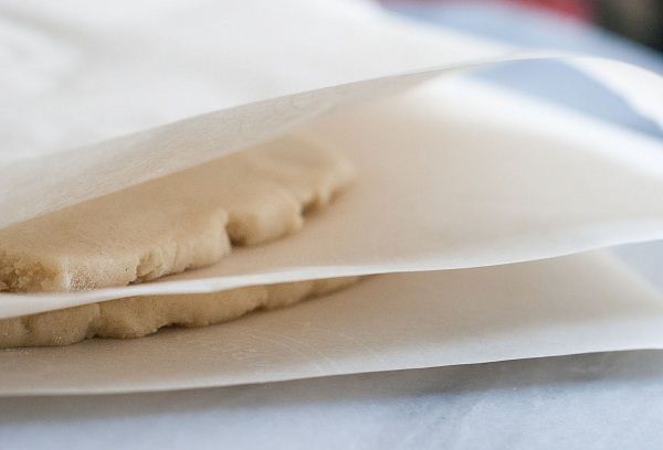 Пергаментная бумага для выпечки — чем заменить?