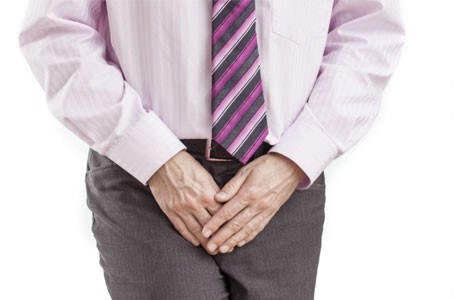 Возможные причины частого мочеиспускания у мужчин, симптомы и лечение