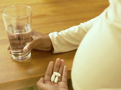 Можно ли пить Аллохол при панкреатите: состав, инструкция и противопоказания