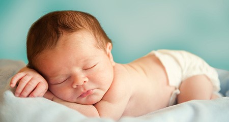 Устранение жидкого стула у грудничка на грудном вскармливании: терапия для новорожденного