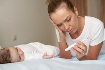 Причины и лечение боли в горле у ребенка