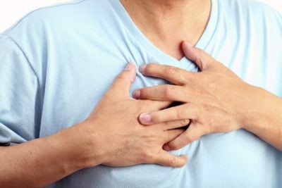 Причина и лечение болей в груди при кашле