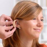 Глухота: признаки, причины, лечение, степени