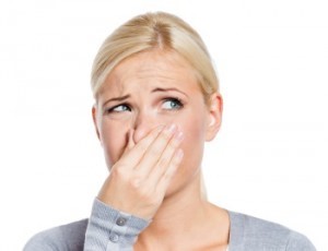 Причины неприятного запаха из носа