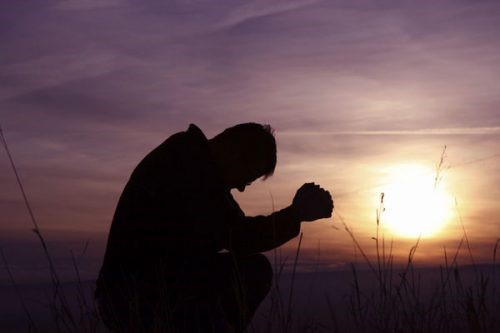 Молитва от боли в спине
